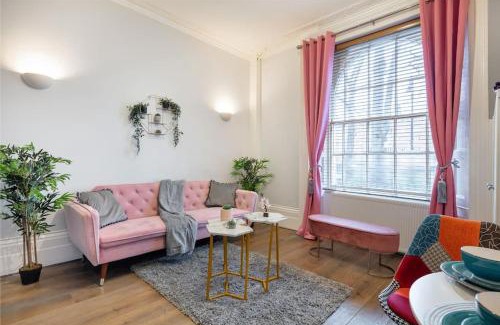 Kings Cross St. Pancras Apartment | Regent's Square Serenity - 5ppl