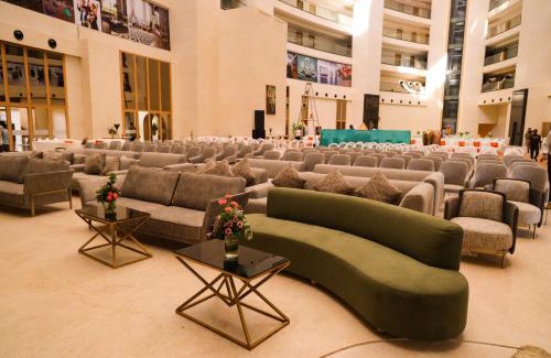 Surat Hotel | Regenta - The World Surat