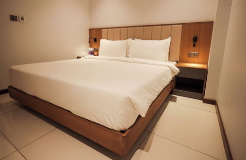 Surat Hotel | Regenta - The World Surat