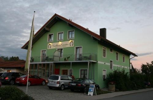 Mitterfels House | Reiterhof Gürster