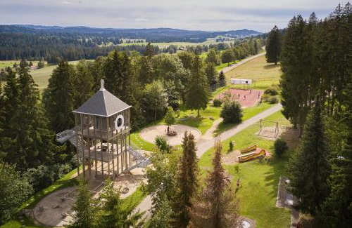 Montfaucon Resort | Reka-Feriendorf Montfaucon