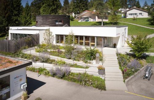 Montfaucon Resort | Reka-Feriendorf Montfaucon