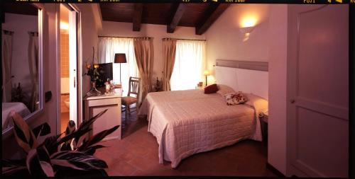 La Cassa Hotel | Relais Bella Rosina Pool & Spa