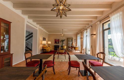 Lavagno House | Relais Le Coste