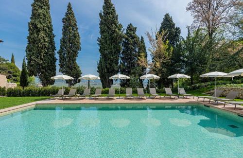 Lavagno House | Relais Le Coste