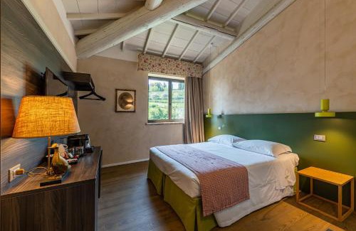 Lavagno House | Relais Le Coste