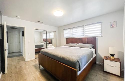 Ladera Heights House | Relax and Play, 2BR Close to SoFi, LAX - SH1-LAD