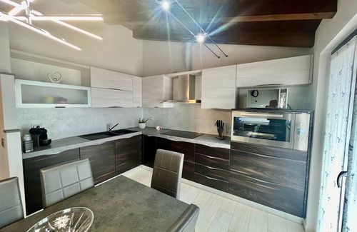 Lovere Apartment | Relax and recharge in this oasis of quiet and elegance.