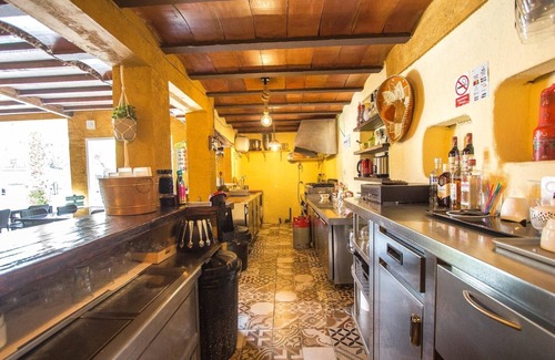 Rubi Villa | Relax and Recharge - only 34km from Barcelona!