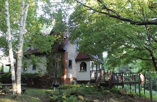 Westby House | Relax and Rejuvenate at this Quiet Cottage in the Heart of the Driftless Area