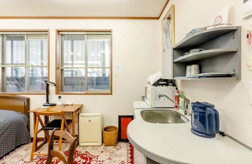 Kita Ward House | Relax and unwind in a room with a Simmons bed Limited to one group Close to 3 train lines - MOZU HOUSE A room/Sakai Ōsaka