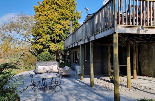 Taranaki Apartment | Relax at Stagga Arcadia, tranquil 1 bedroom suite on rural farmlet with spa