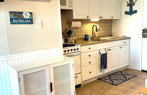 Ocean City Condo | Relax by the Sea in a 1-bedroom condo with WiFi, AC in lovely Ocean City