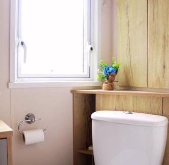 Carlisle Ski Chalet | Relax, Enjoy fast Starlink Wi-Fi