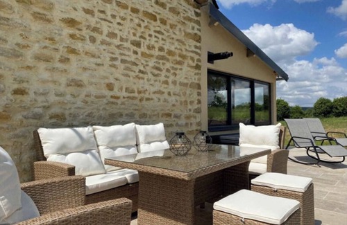 Le Menil-Vicomte House | Relax in quiet, elegant accommodation with jacuzzi