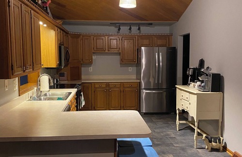 Havre De Grace House | Relax in the woods with your own private pool - 4 BR house that sleeps up to 12.