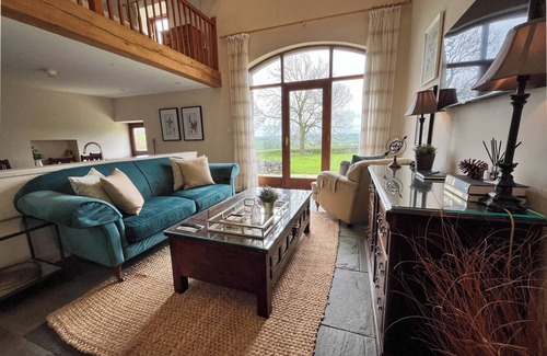 Flagg House | Relax, unwind and share time with those you love. Fantastic rural location