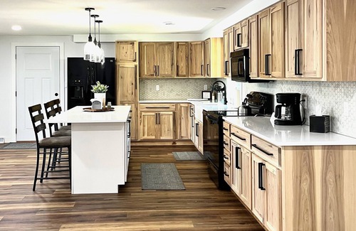 Blue River House | Relax with beautiful views overlooking the Wisconsin River