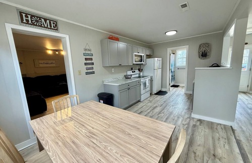 Sloans Valley Cabin | Relax with family and friends in this peaceful cabin right off the boat ramp!