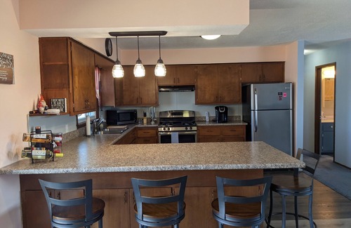 Colton House | Relaxation and Recreation on the River!
