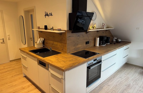 Heles Apartment | Relaxation in the forest - with swimming pool!