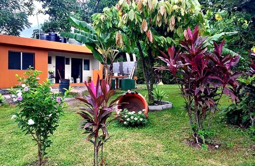 Sector 1 Nor-Oeste House | Relaxing and beautiful house, connected with nature in San Pedro Sula