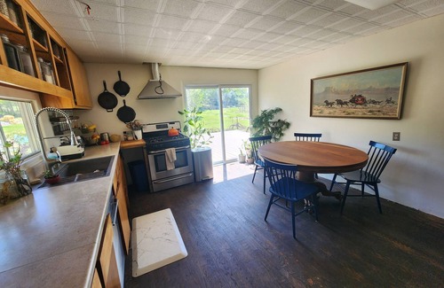 Nucla Cabin | Relaxing cabin with a beautiful deck surrounded by gardens!