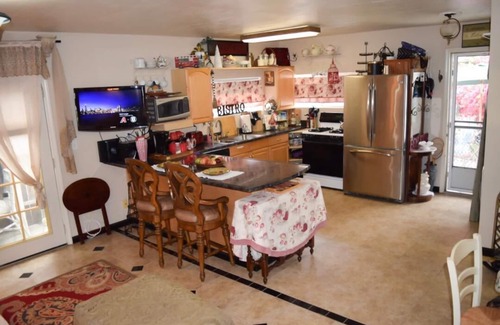 Benicia Cottage | Relaxing Getaway in Historic Benicia