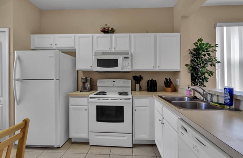 Regal Palms House | Relaxing- LOW CLEANING FEE PetsWelcome- 4Bedroom - Magical Escape to Disney
