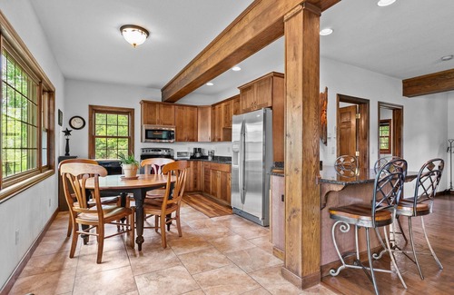 Galloway House | Relaxing property on a quiet road! Leave the hustle and bustle behind!