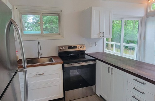 Dutton House | Relaxing Rivah Retreat - Private Dock and No Cleaning Fees!