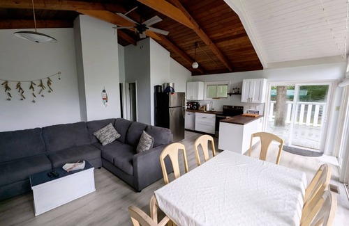 Dutton House | Relaxing Rivah Retreat - Private Dock and No Cleaning Fees!
