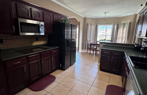 Cordova House | Relaxing & Spacious 5BR- Plus open room with beds, Retreat in Cordova