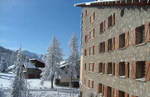 Guillaumes House | Relaxing Stay at the Heart of Valberg | Close to Skiing & Mountain Hiking
