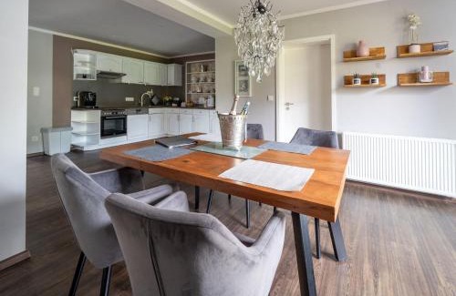 Rhumspringe Apartment | Relaxing Stay in Rhumspringe