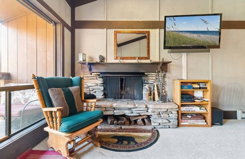 Bear Valley Condo | Relaxing, Well Furnished Condo! - Creekside #29 by Bear Valley Vacation Rentals