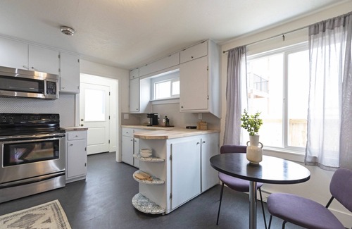 Franklin to the Fort House | Remodeled Historic Central Missoula Home - 5 mins to Downtown