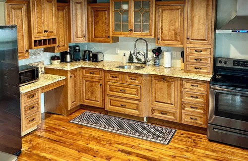 Bristol House | Remodeled Newfound Lake - home w/water views sleeps 10- close to ski mountains!