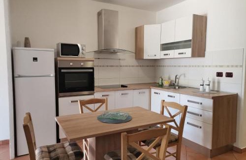 Basanija Apartment | Renato