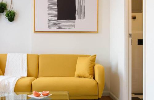 Ukrainian Village Apartment | Renovated 1br in East Village