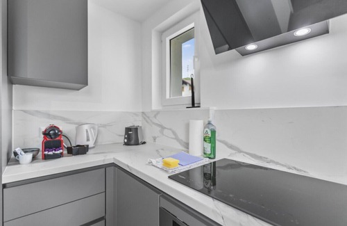 Chandolin-près-Savièse Apartment | Renovated attic with jacuzzi - 6 pers in Savièse