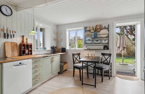 Listed House | Renovated family home in Listed - Close to sea