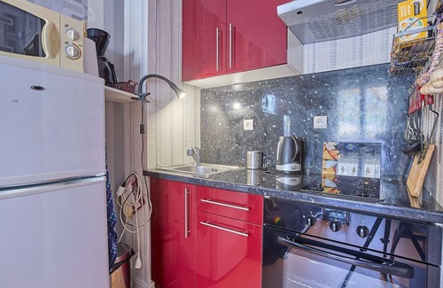 Barbotan-les-Thermes Apartment | Renovated T1 bis, balcony, Wifi