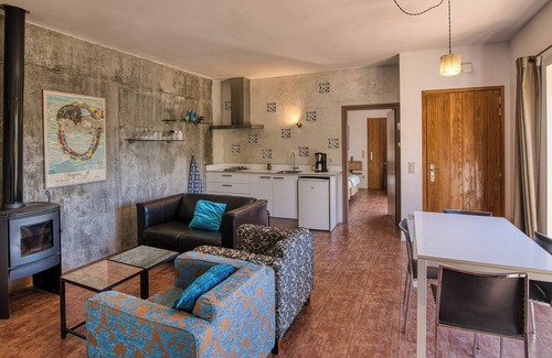 Cistella Apartment | Renovated Spanish masia with detached cottage
