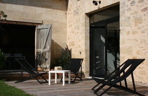 Moulon Cottage | Renovated winery in the heart of the entre deux mers on the banks of the Dordogne
