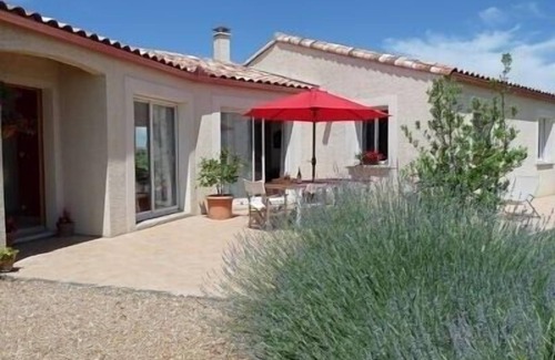 Ferran House | Rental tidy house for 6 people