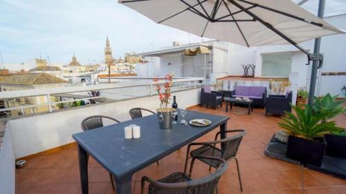 El Arenal Apartment | RentalSevilla terraza en el arenal