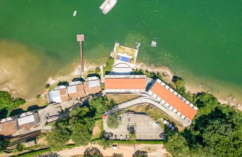 Caieira Apartment | Requinte à beira mar! Recarregue suas energias!