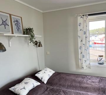Reso Hostel | Resö Hamnmagasin vandrarhem