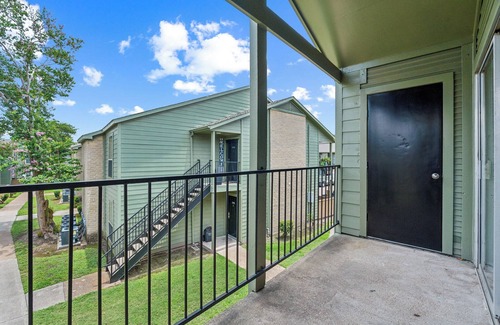 Clodine Apartment | Reserve at westwood 2300 I Spacious 1 Bed 1 Bath